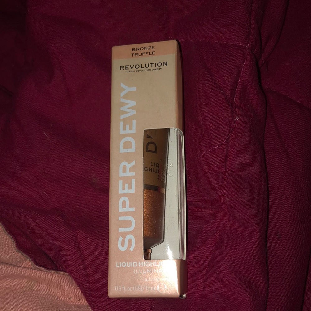 Makeup Revolution Super Dewy Liquid Highlighter - Bronze Truffle